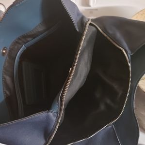 Calvin Klein Bags - Calvin Klein purse Calvin Klein Bags - Calvin Klein purse